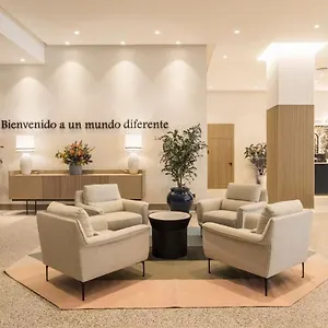 Ilunion Les Corts Барселона