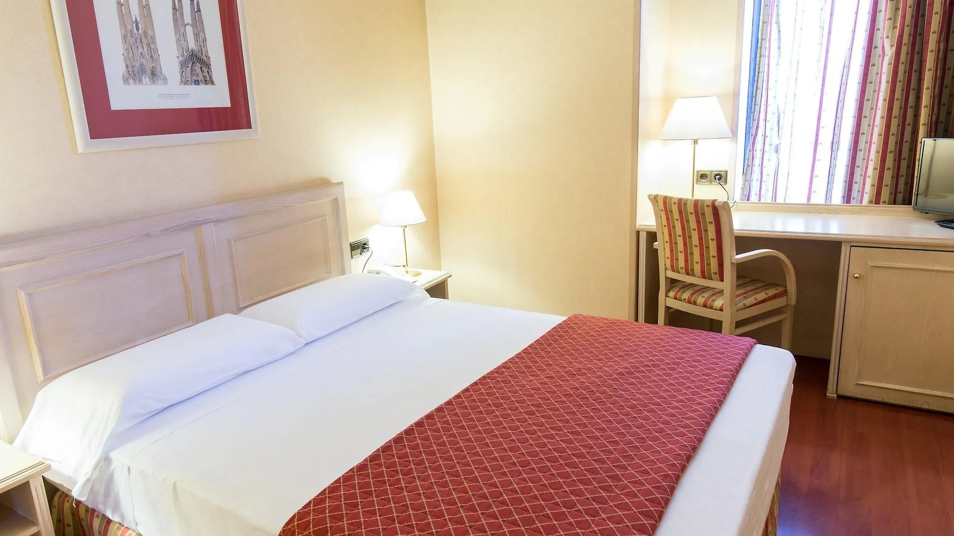 Sunotel Junior Barcelona Spain