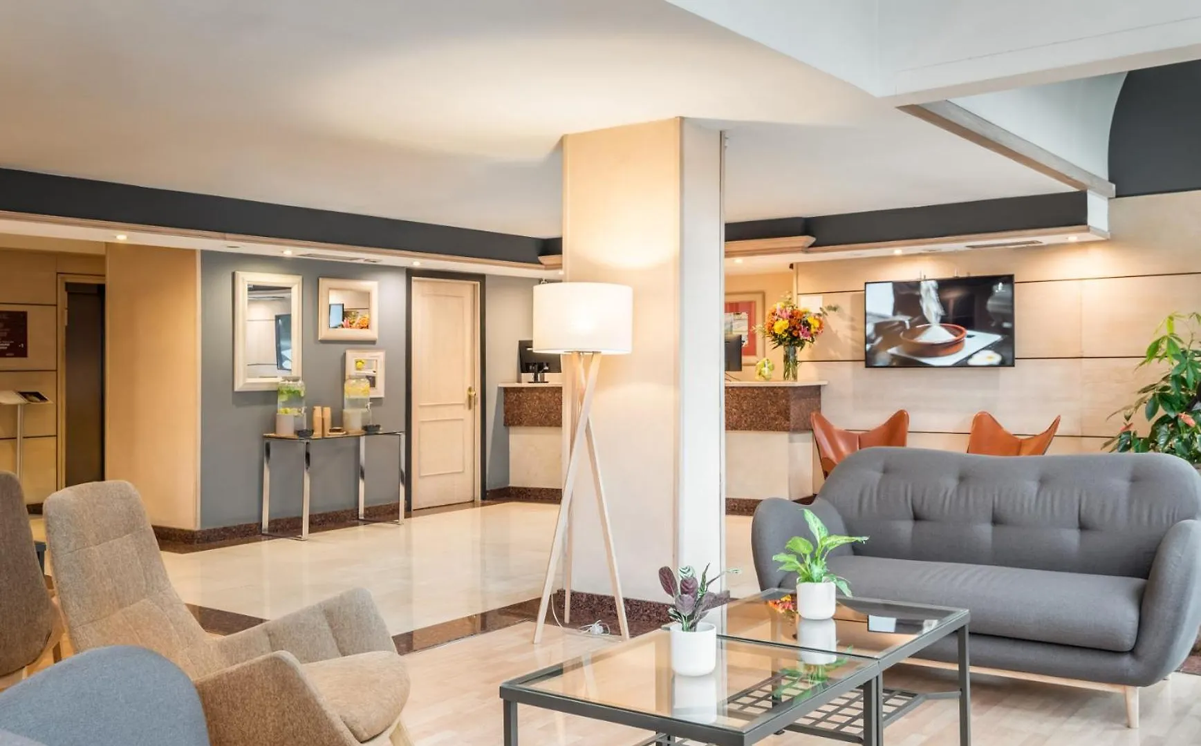 ** Hotel Sunotel Junior Barcelona Spain