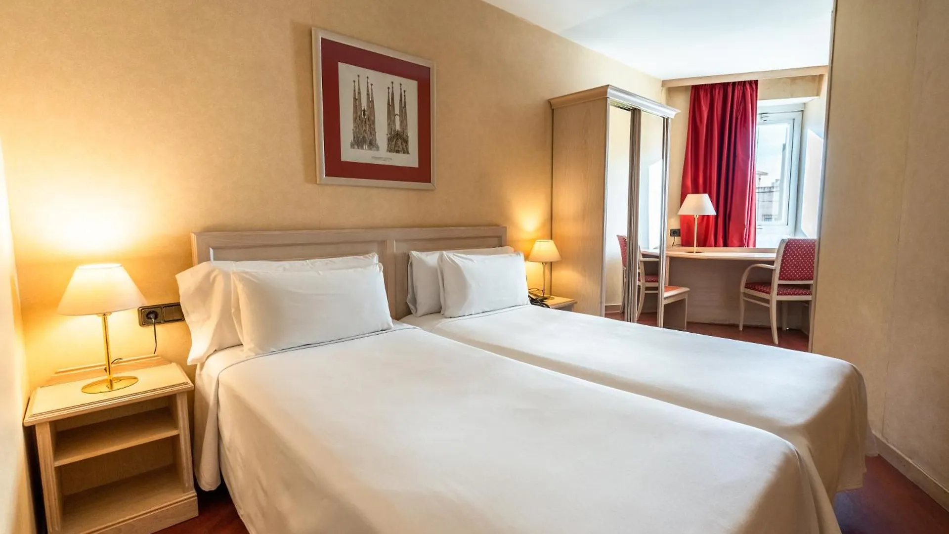 Sunotel Junior Barcelona Hotel
