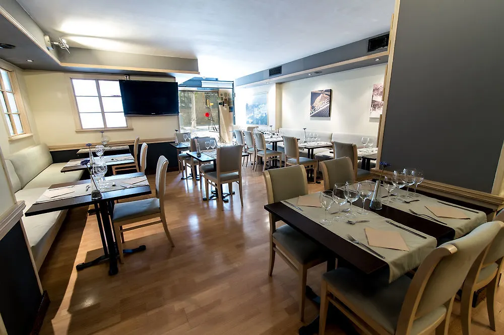 Sunotel Junior Barcelona Hotel